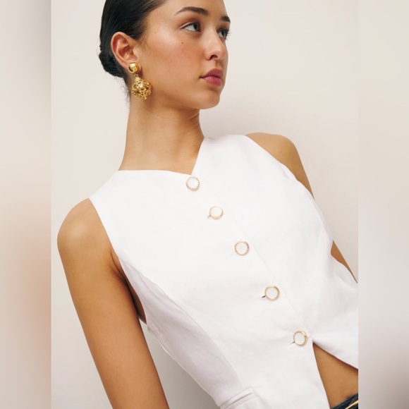 Reformation Aspen linen vest - size 2 - Picture 5 of 9